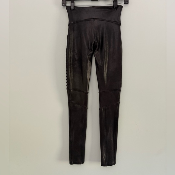 Spanx Black Faux Leather Moto Leggings Size S - Picture 7 of 10